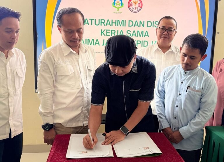 IAIMA Jambi Tandatangani Nota Kesepahaman Tri Dharma dengan Komisi Penyiaran Indonesia