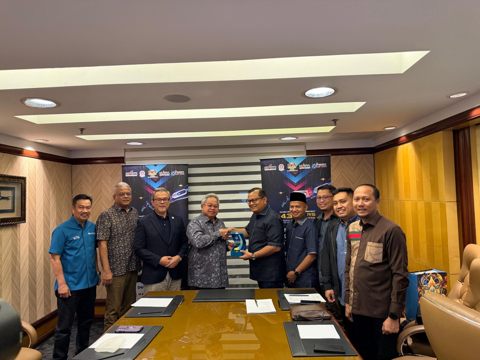 IAIMA Jambi Perluas Kolaborasi Global melalui Kemitraan Akademik dengan Universiti Poly-Tech Malaysia